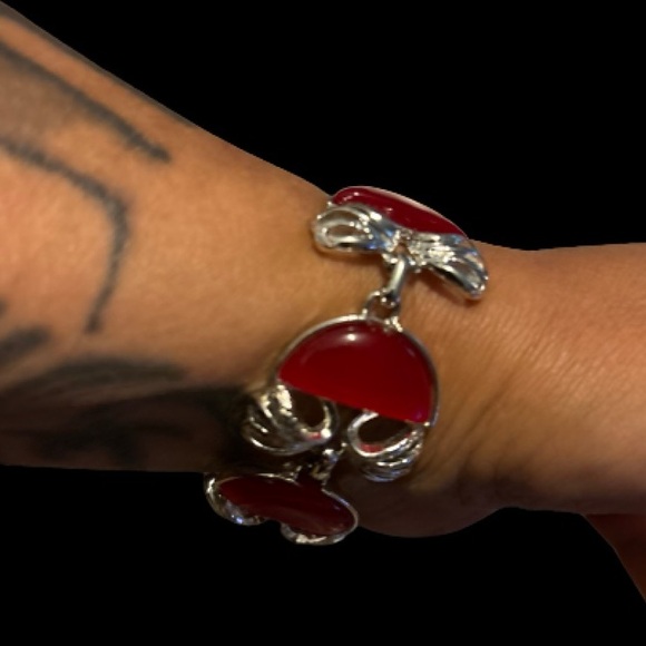 “Red Moonglow” 60s Chunky Coro Pegasus Thermoset Bracelet 7” - Picture 5 of 12
